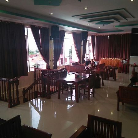 Benhur Hotel Паданг Экстерьер фото